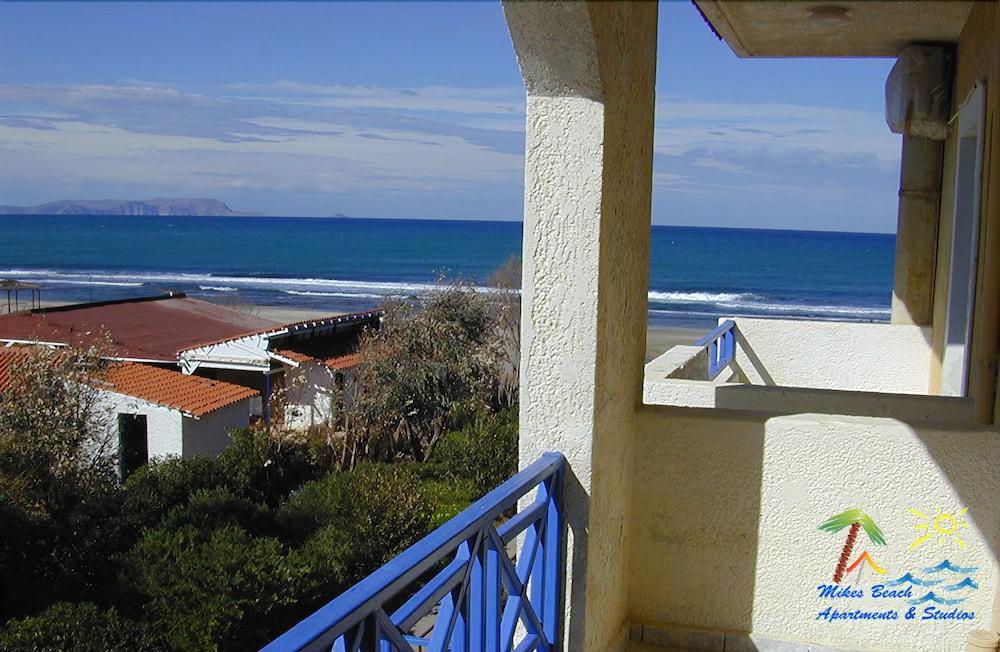 Mike'S Beach Apartments & Studios Anissaras Exterior photo
